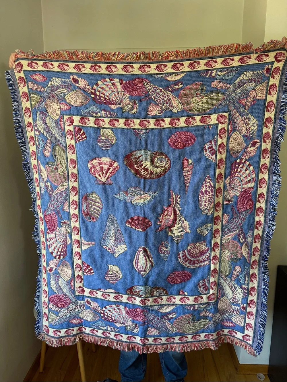 N/A woven throw